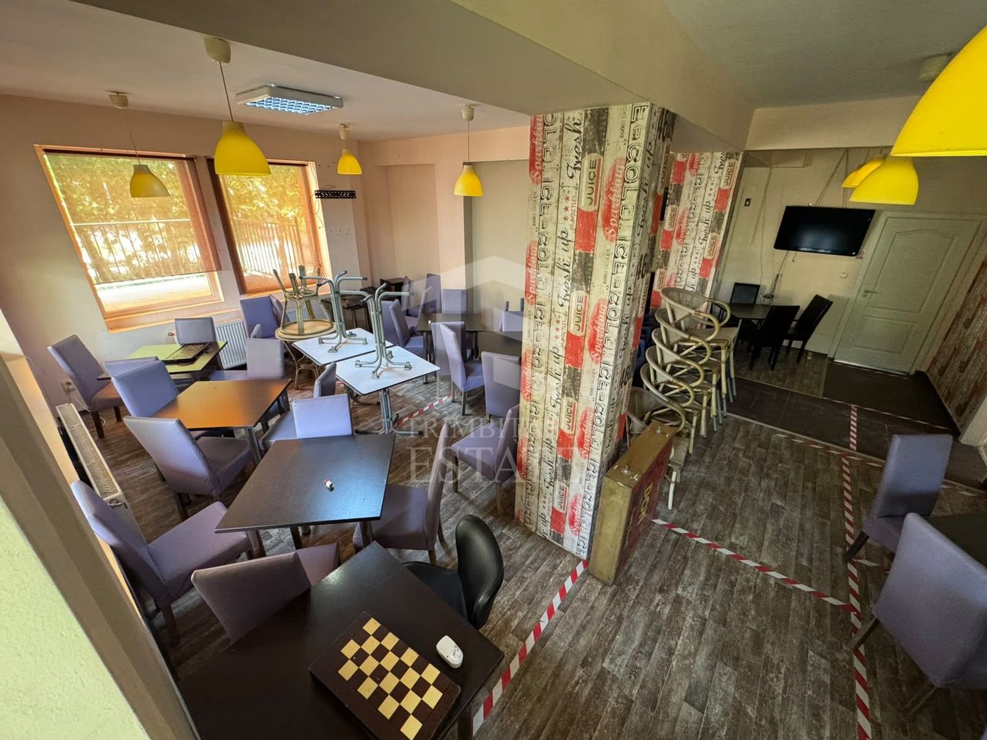 DE INCHIRIAT - SPATIU COMERCIAL CHIAR IN FATA PRIMARIEI SNAGOV - Poză 17