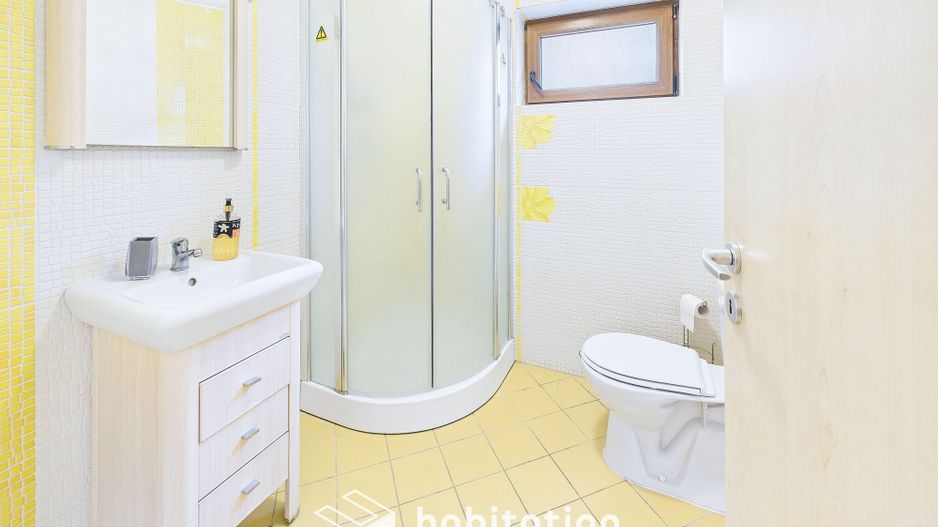 Casă individuală cu spațiu amplu și liniște absolută în Ghiroda - Poză 27