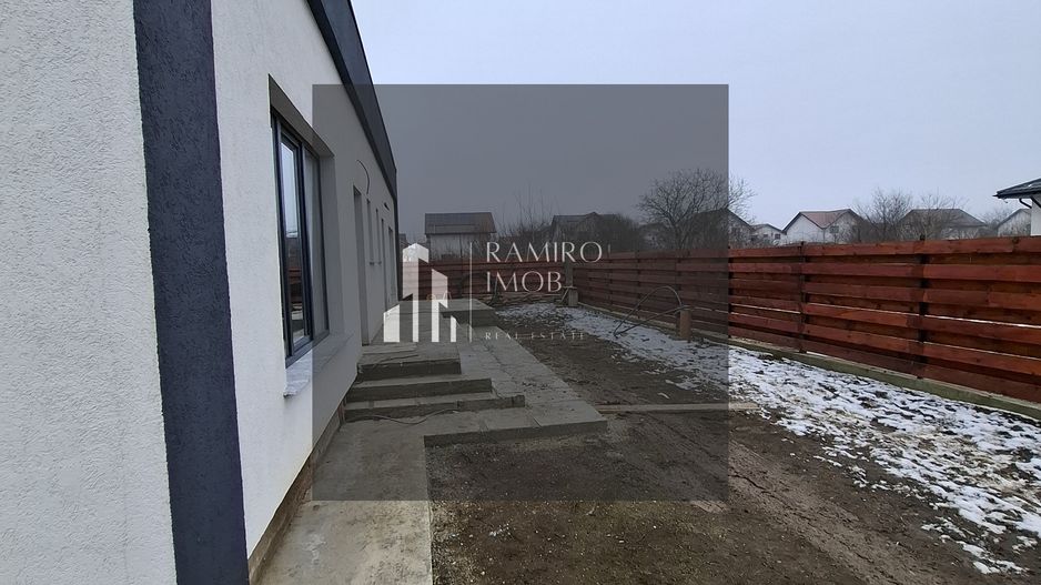 DUPLEX 3 Camere , TERASA SI CURTE. - Poză 5