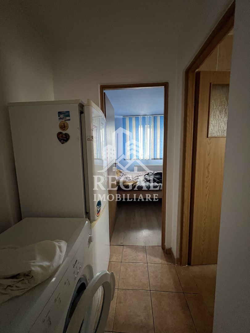 Apartament 2 camere decomandat – Micro 4 | Etaj 8/10 | Lift | Centrală - Poză 9