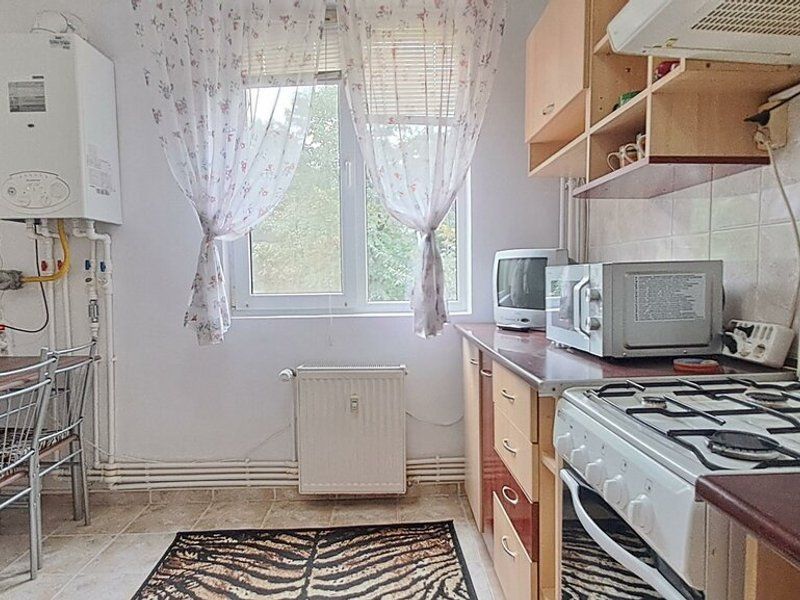 3 camere | Centrala proprie | Parcare - Poză 5