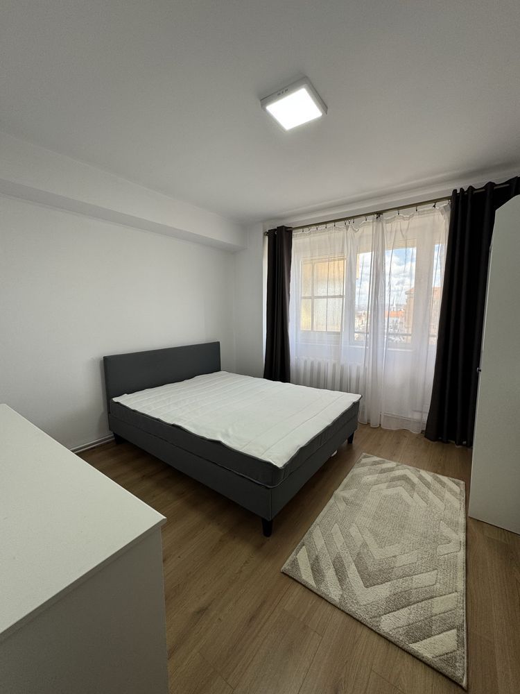 Apartament de inchiriat cu 4 camere, 90mpu, etaj 2, Centru, Alba Iulia - Poză 1