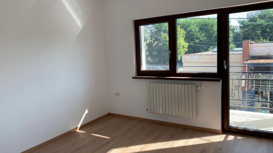 Inchiriere Spatiu Birouri/Apartament Calea Bucuresti - Poză 13