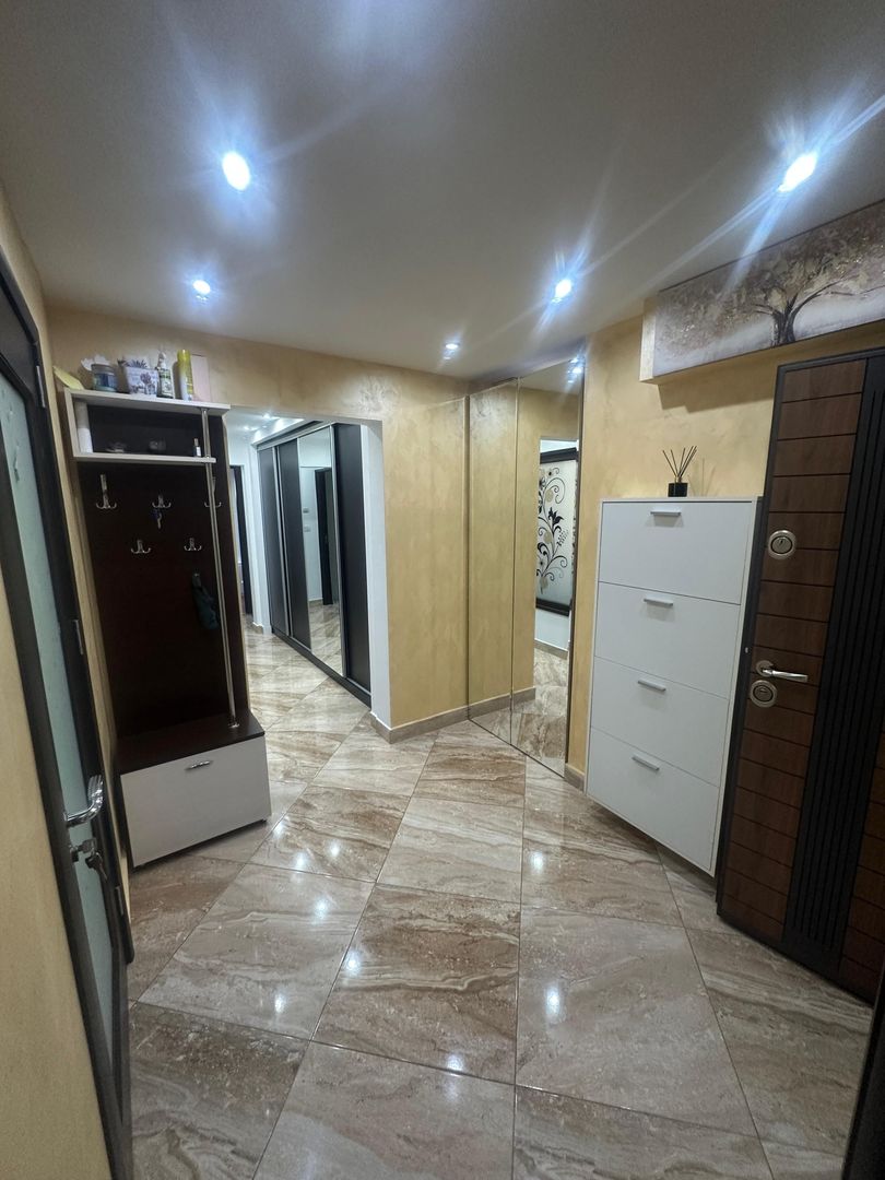 Apartament 3 camere de vanzare Dristor - Poză 8