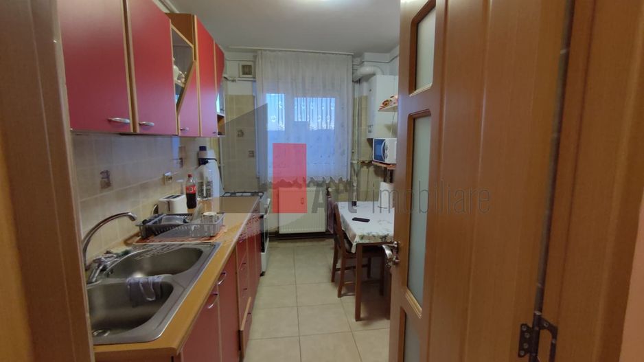 Apartament cu 2 camere de vanzare-Margeanului-Rahova-cu centrala - Poză 9