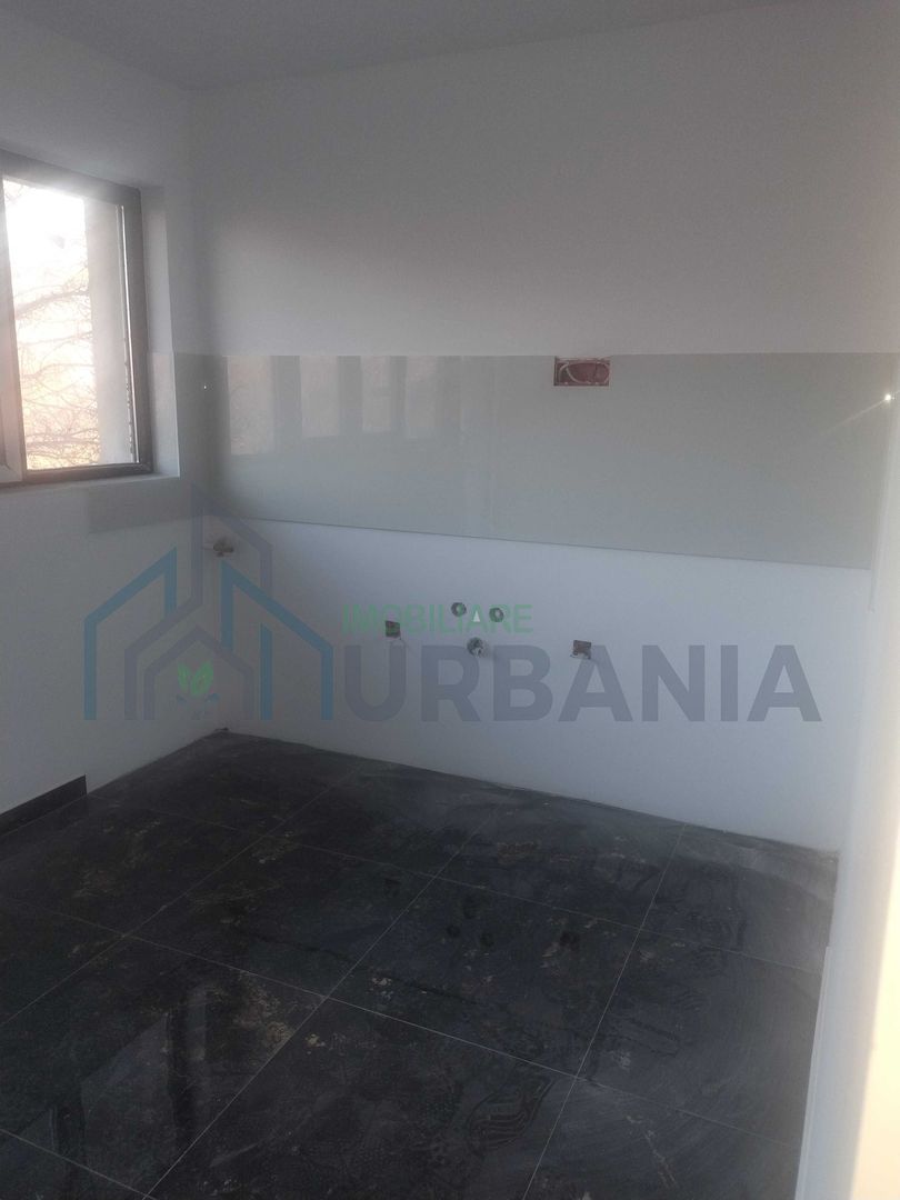 Casa in pacurari - Poză 2