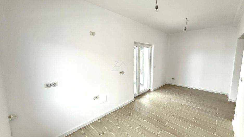 Comision 0. Duplex FINALIZAT 82 mp. Teren generos. - Poză 7