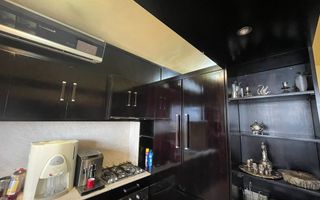 Apartament cu 3 camere zona Ultracentrala, vis-a-vis de Universitate - Poză 3
