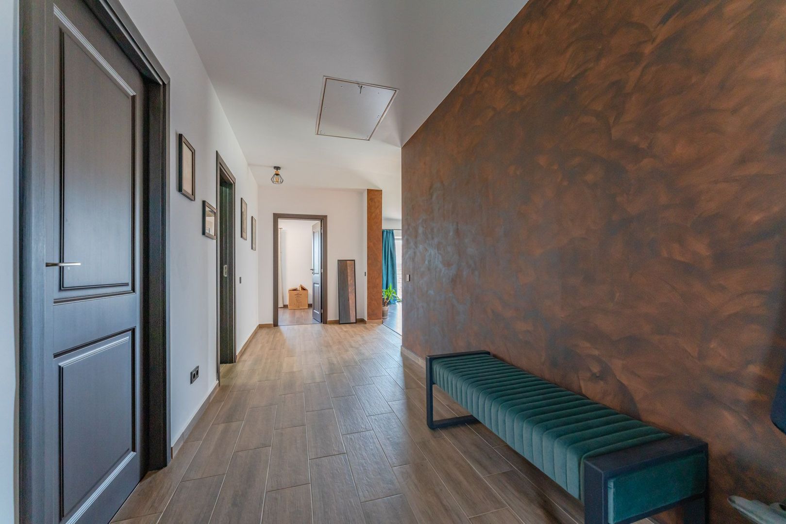 Casă Individuală de Închiriat, Încălzire în Pardoseală, Teren 400 mp - Poză 19