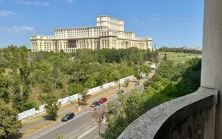 Închiriere Apartament 2 camere, vedere Palatul Parlamentului - Poză 15