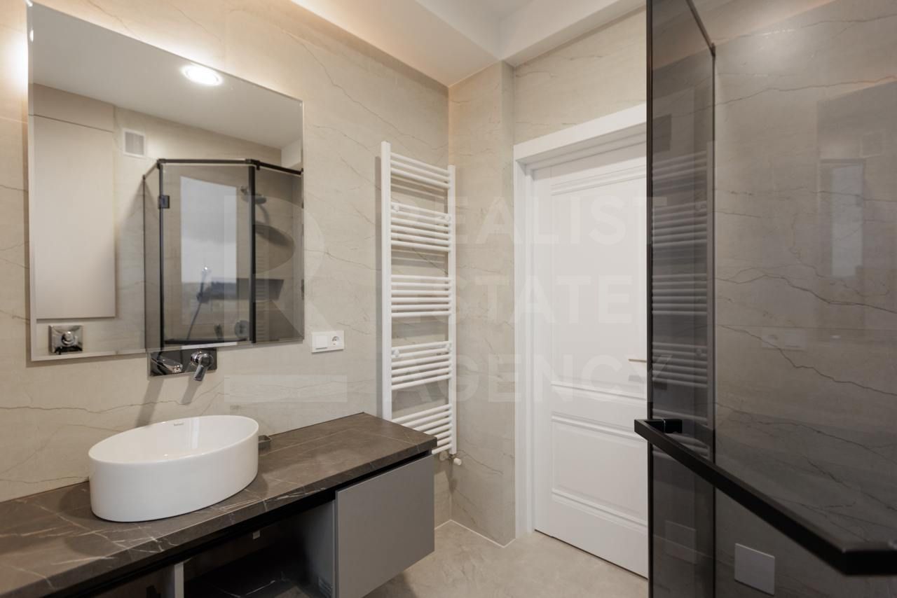 Chirie, apartament, 4 camere, strada Lev Tolstoi, Centru - Poză 11