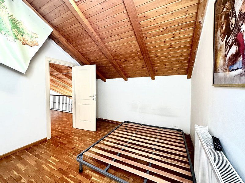 Apartament în Piața Unirii - renovat - mobilat și utilat - Poză 24