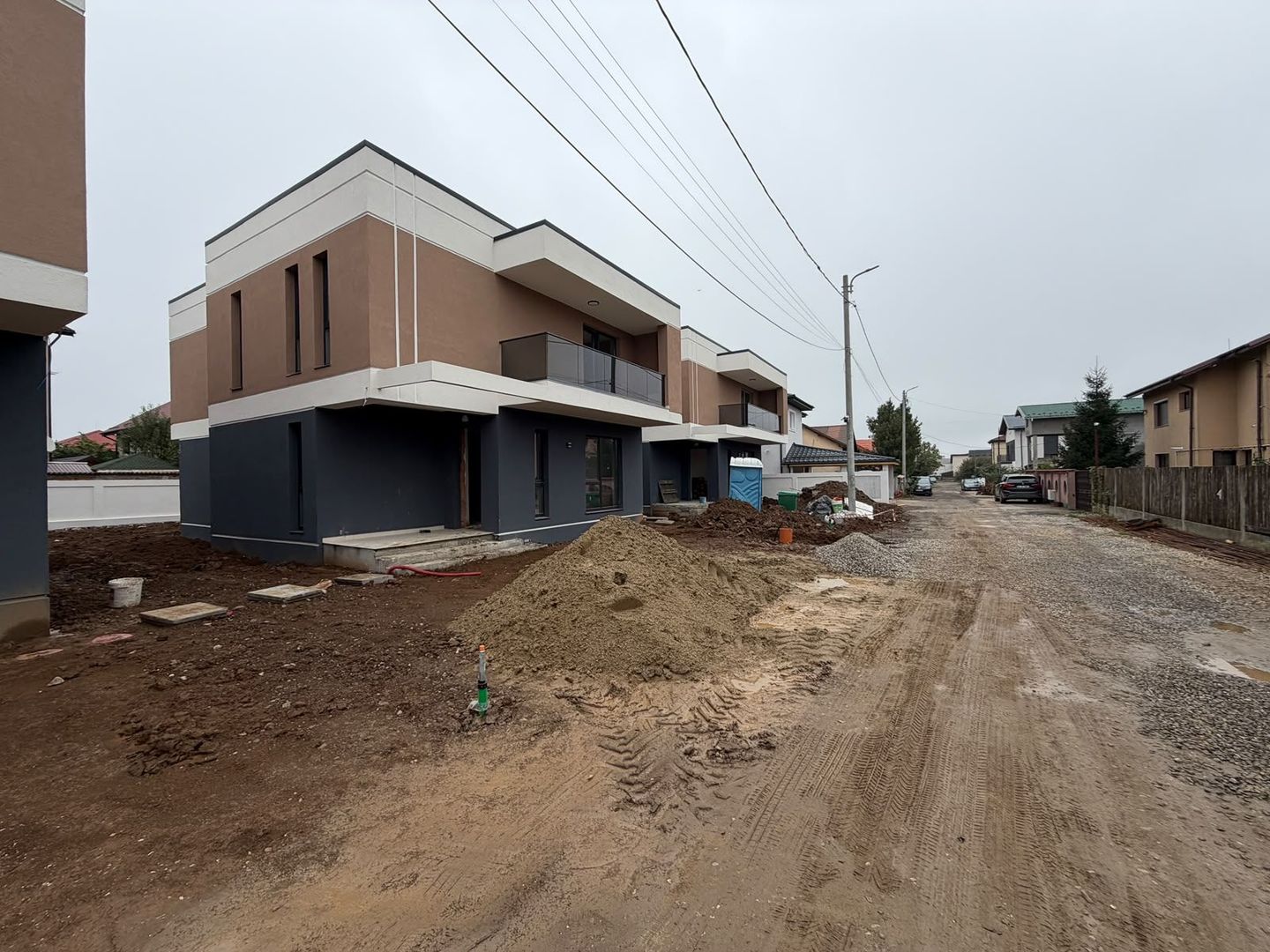 CASA INDIVIDUALA, STRADA ASFALTATA, TOATE UTILITATILE, COMISION 0% - Poză 1