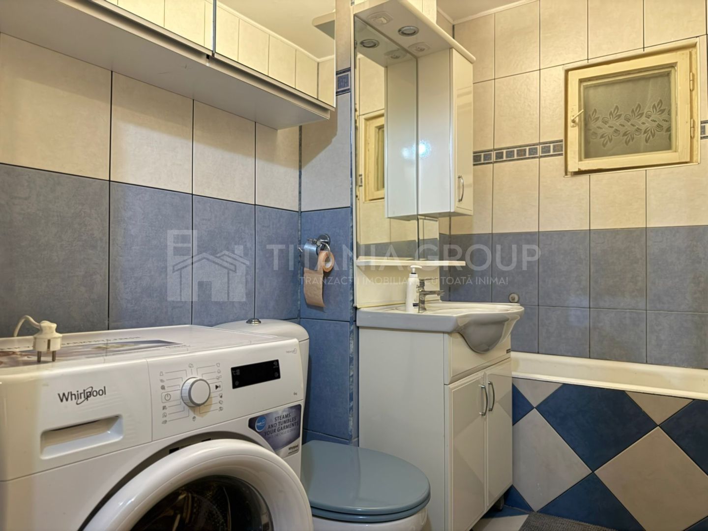 Apartament cu 2 camere, 2 bai, decomandat, etaj 1 - zona Racadau - Poză 7