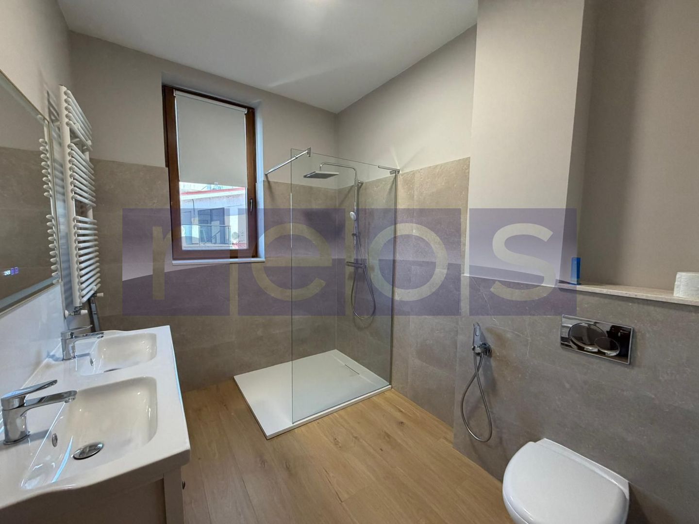 INCHIRIERE 4 CAMERE LUX | 200MP | NEMOBILAT | LOC PARCARE | VEDERE LAC - Poză 16