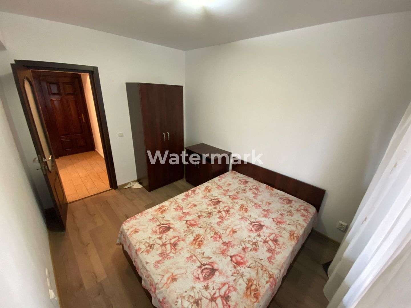 Apartament cu 2 camere pe etajul 2 in Alexandru cel Bun, mobilat si utilat - Poză 4