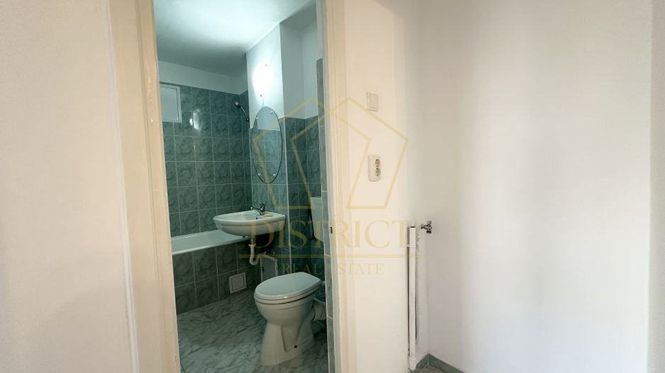 Apartament cu 3 camere, 2 boxe si garaj | Etaj 1 | Zona Fabric - Poză 13
