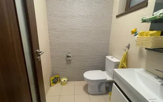 Casa cu teren generos de 750 mp, P+1E in zona Mehala - Poză 12