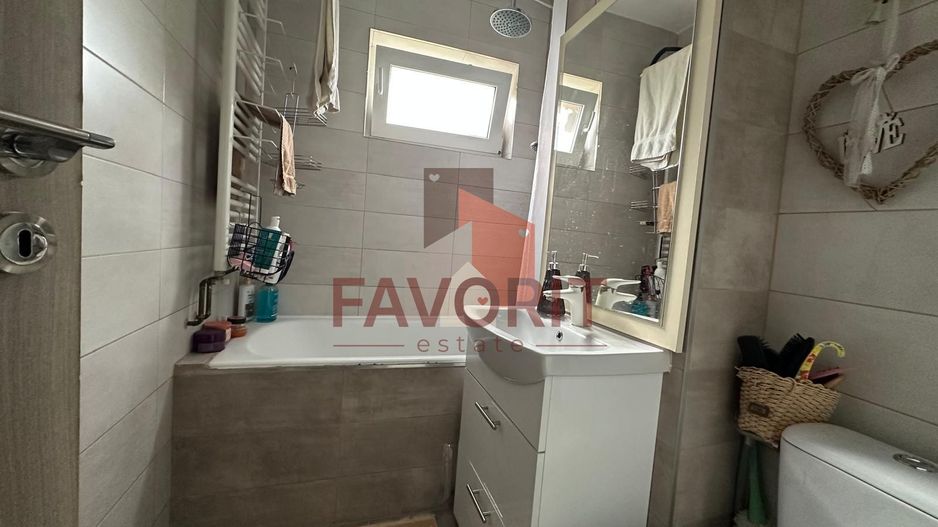 2 camere | etaj intermediar | centrala proprie | zona excelenta | - Poză 9