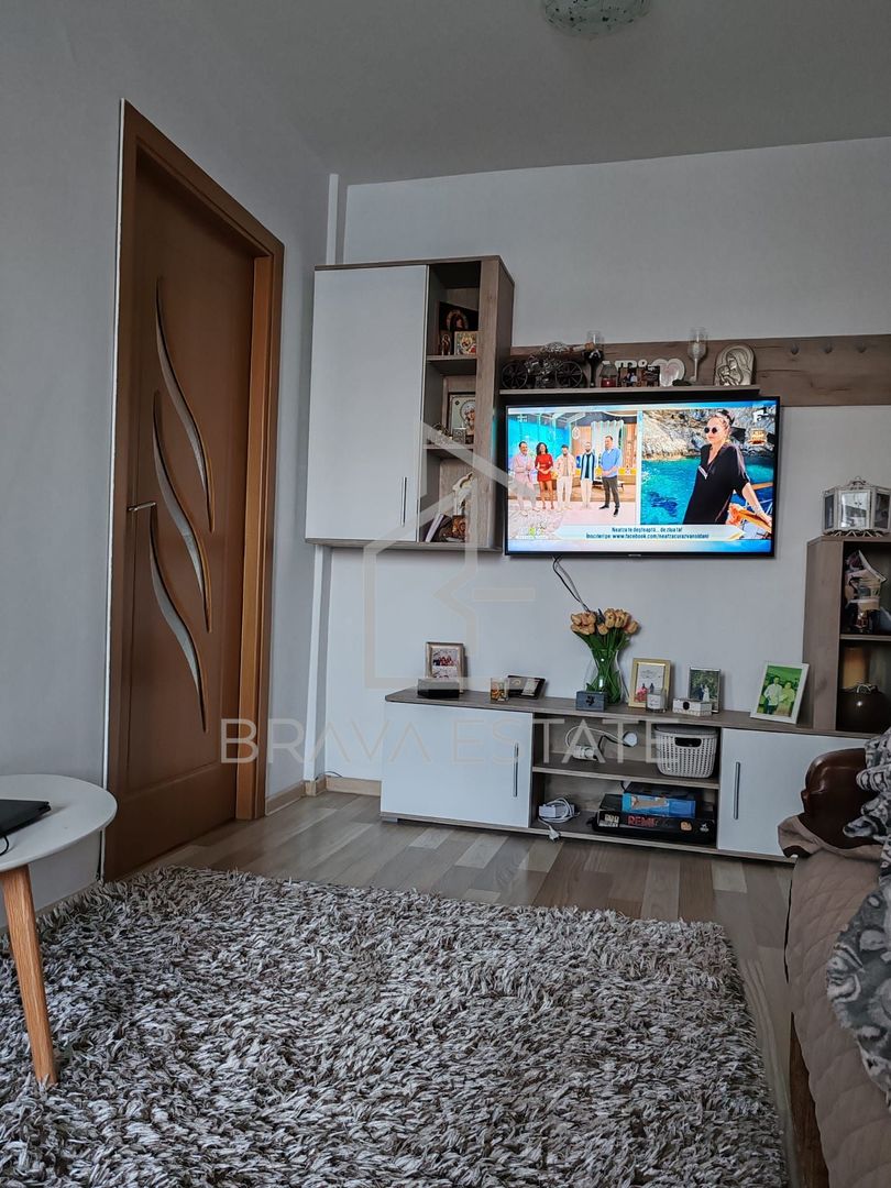 Apartament 40mp, parcare, balcon , zona Apahida - Poză 3