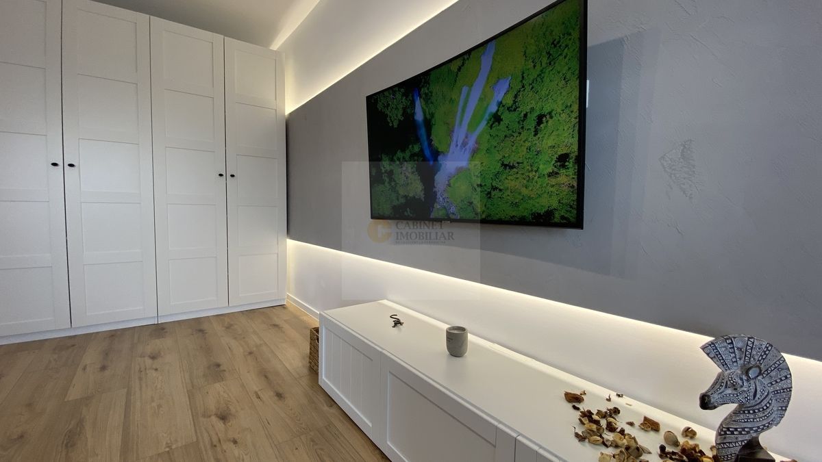 3 camere ~ 75mp ~ decomandat ~ Raul Doamnei - metrou ~ Renovat - Poză 1