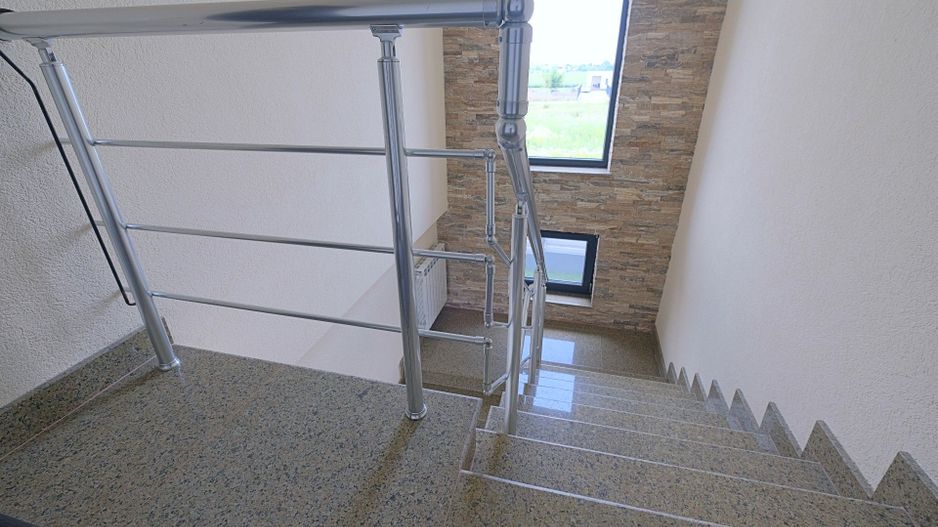 Corbeanca, cu pozitie exceptionala vila D+P+E personalizata - Poză 13