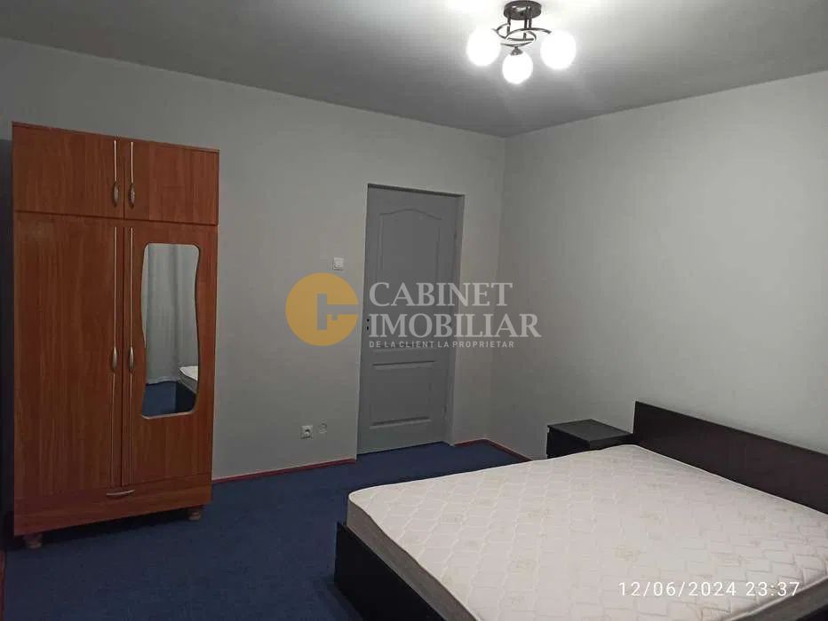 Chirie - 3 camere - Podu Ros - INTERMEDIAR - Poză 3