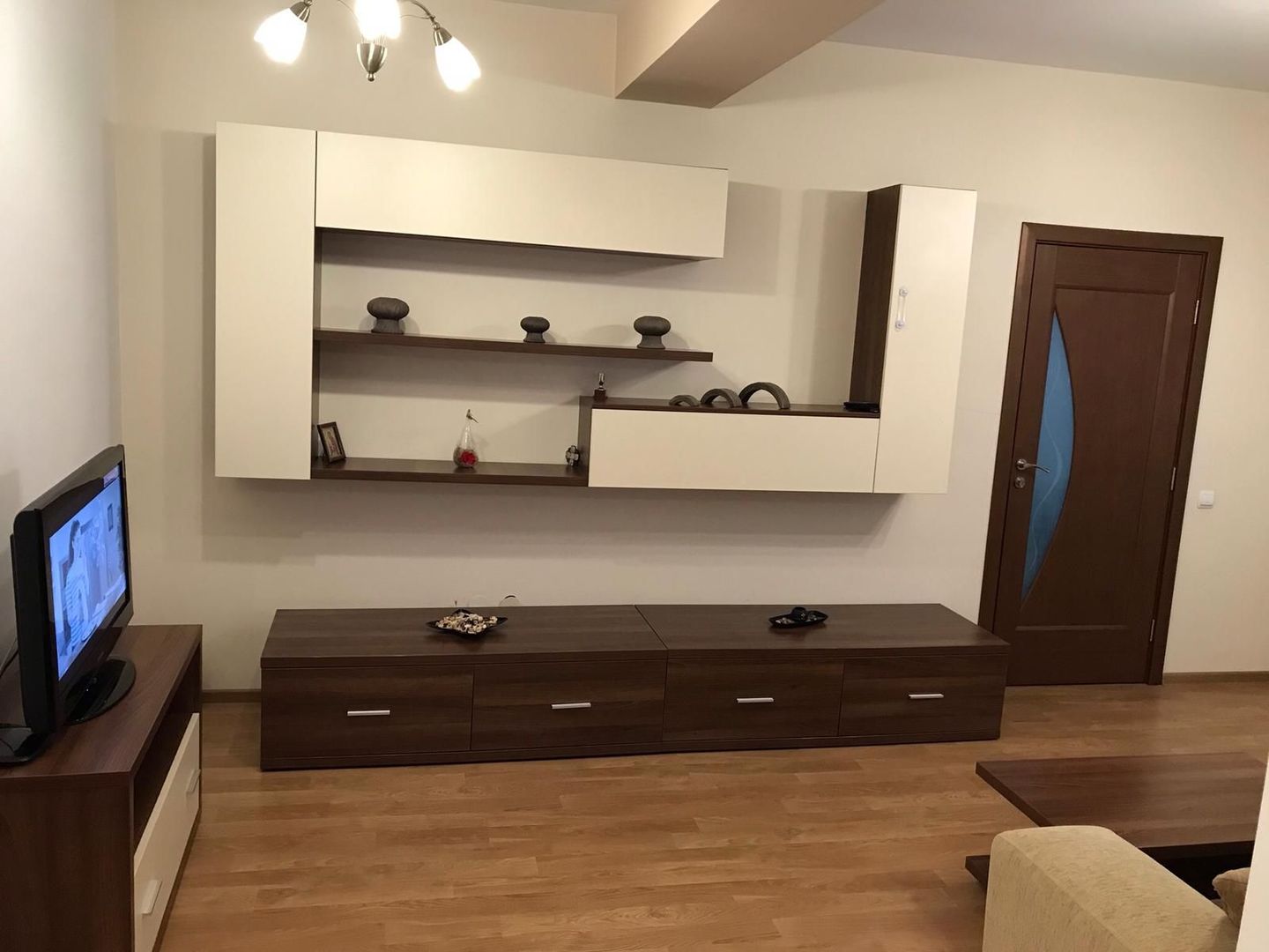 AP. 2 CAMERE- APARATORII PATRIEI, PARCARE INCLUSA, CENTRALA, METROU - Poză 4