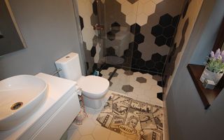 Modern si primitor - Poză 66