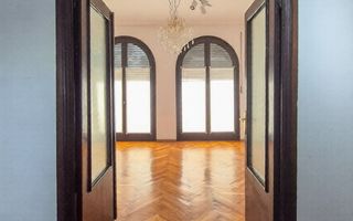 Eleganță autentică în Dorobanți | Vilă interbelică cu grădină - Poză 3