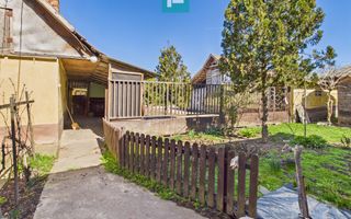 Casă cu 3 camere lângă frontiera Turnu - Poză 13