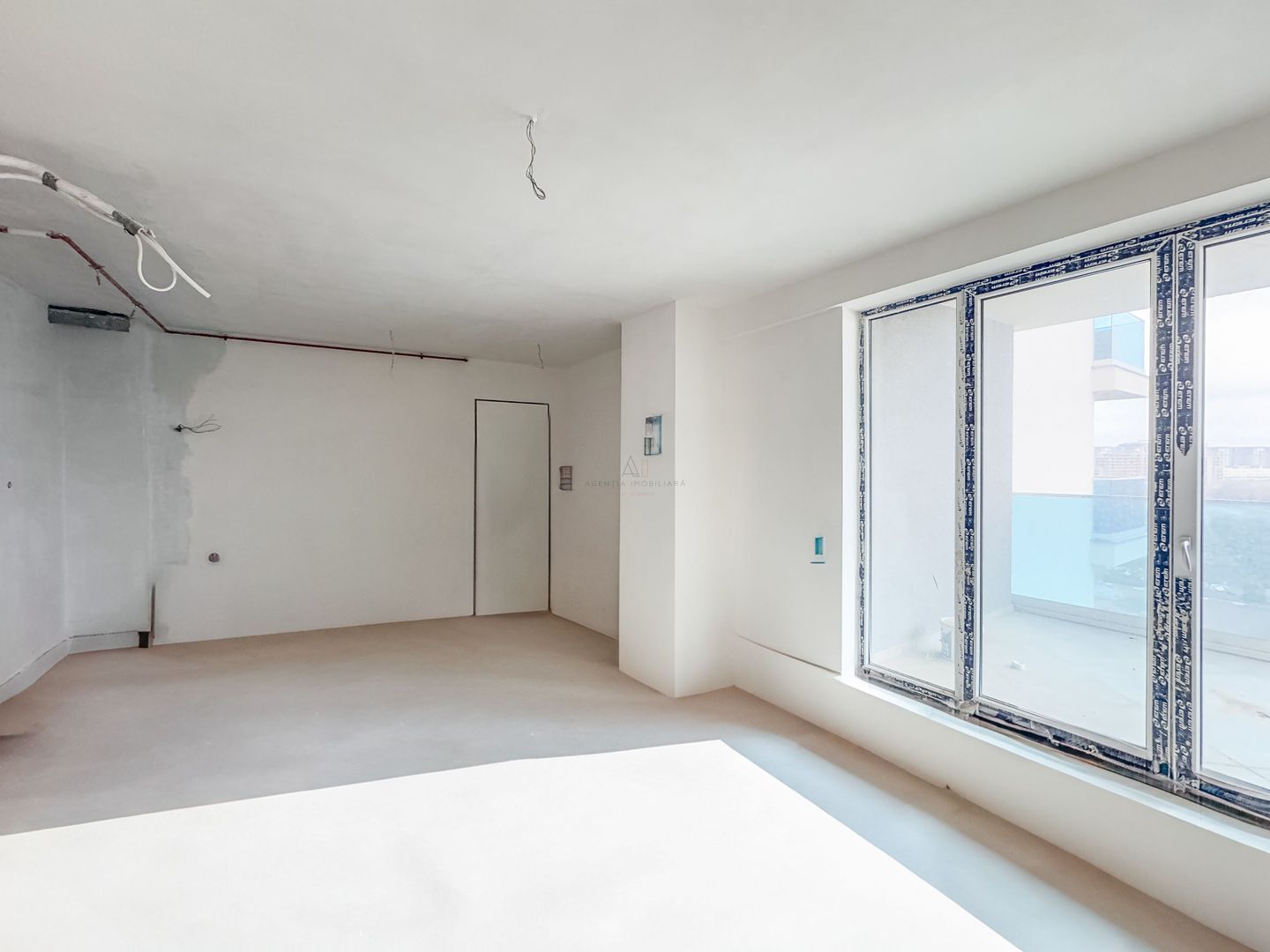 3 Camere Floreasca Residence | Best Price | Vedere Lac - Poză 3