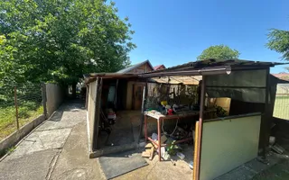 „Vilă cu piscină și teren 1.400 mp în zona Mal, Onești - Poză 44