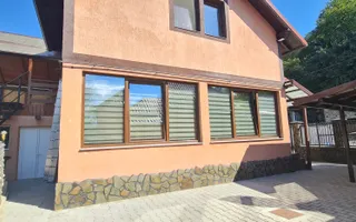 Casa individuala 3 camere mobilata utilata Tarlungeni - Poză 21