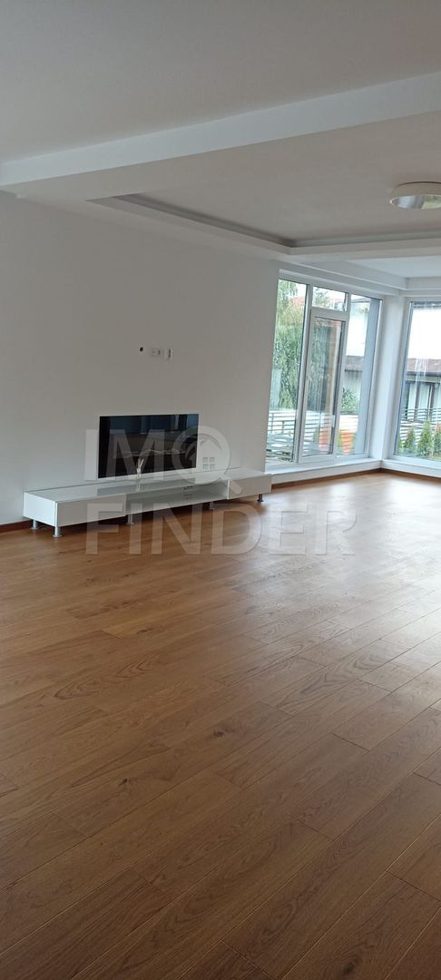 Casa individuala finisata la cheie, Europa - Poză 1