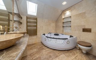 Casa 6 dormitoare+4 bai -1500 mp teren-Sacele - Poză 23