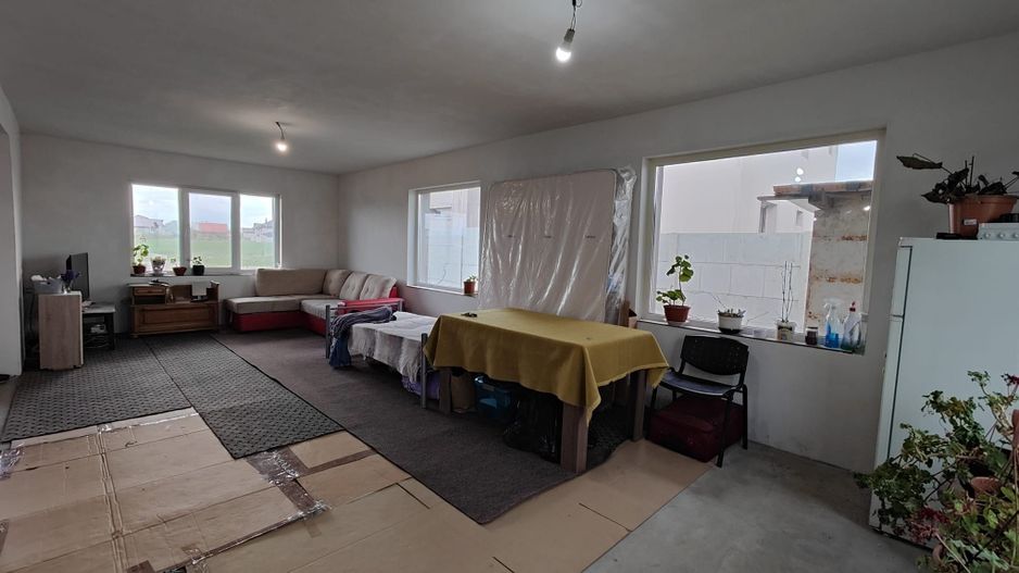 Duplex P+1+M, 251 mp utili, teren 340 mp – Domnești - Poză 5