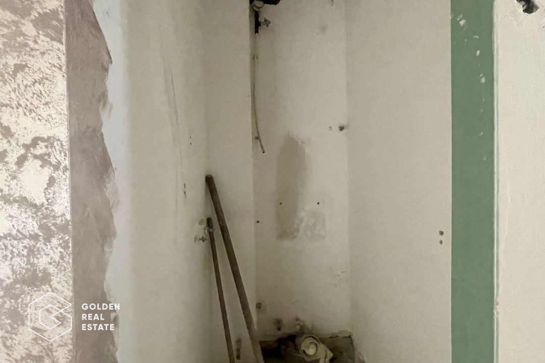 Apartament 3 camere, 2 bai, 2 balcoane, pregatit pentru renovare,  Zona Titan - Poză 7