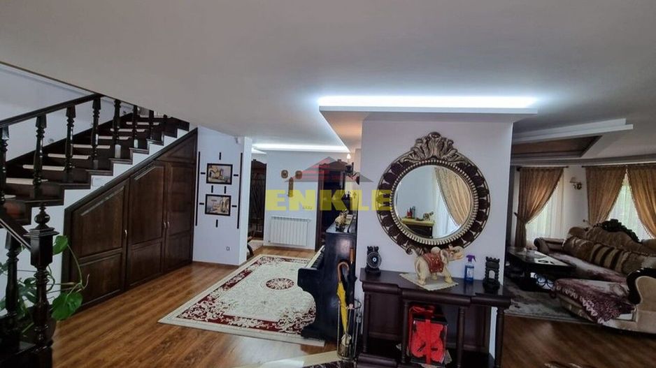 De vânzare Vila P+M, 303 mp si 1000 mp teren, Catamaresti-Deal - Poză 11