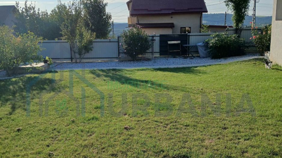Vând casa plan parter 142mp utili Breazu - Poză 5