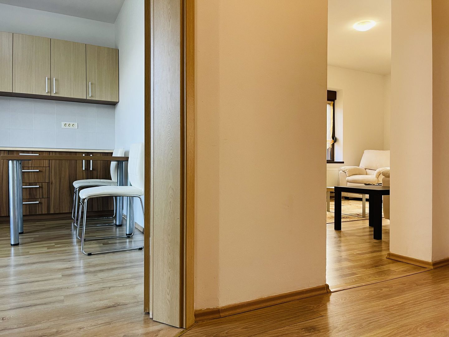 Casa din Dumbravita, 4 camere, 110 mp - Confort si liniste - Poză 28