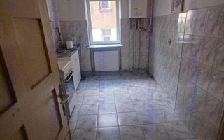 Armeneasca // Cladire cu regim mic // Camere inalte - Poză 2