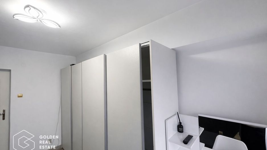 Apartament 2 camere, Piata Mica, renovat recent si loc de parcare inclus - Poză 9