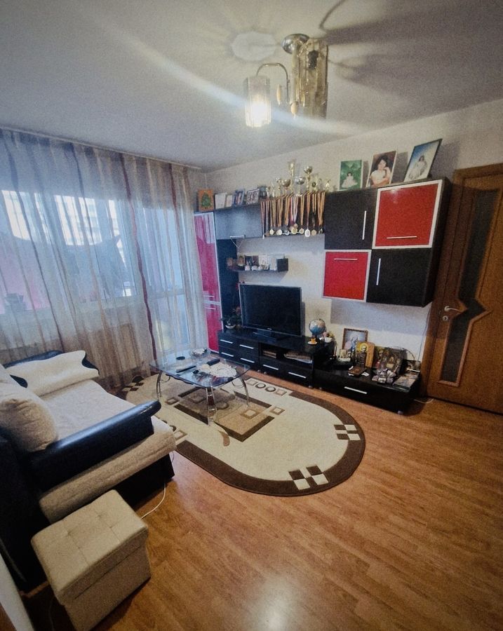 Vand apartament 2 camere Drumul Taberei, strada Raul Doamnei - Poză 1