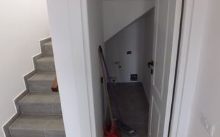 Casa individuala P+1 si 465 mp curte in Ciorogirla - Poză 7