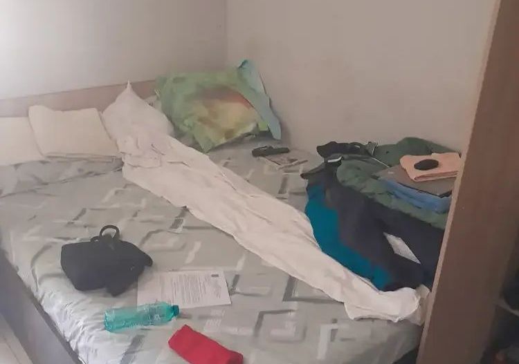 de vanzare garsoniera confort 3 modificata . - Poză 1