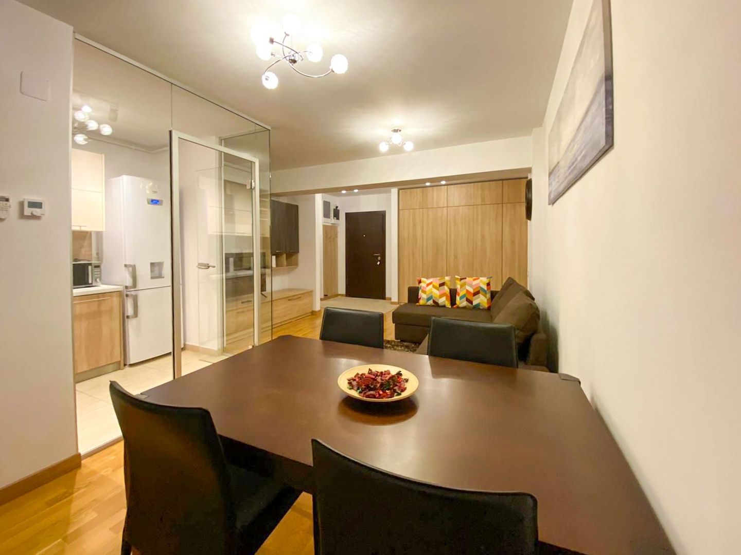 Închiriere apartament 3 camere, 90mp | Loc de parcare inclus - Poză 2