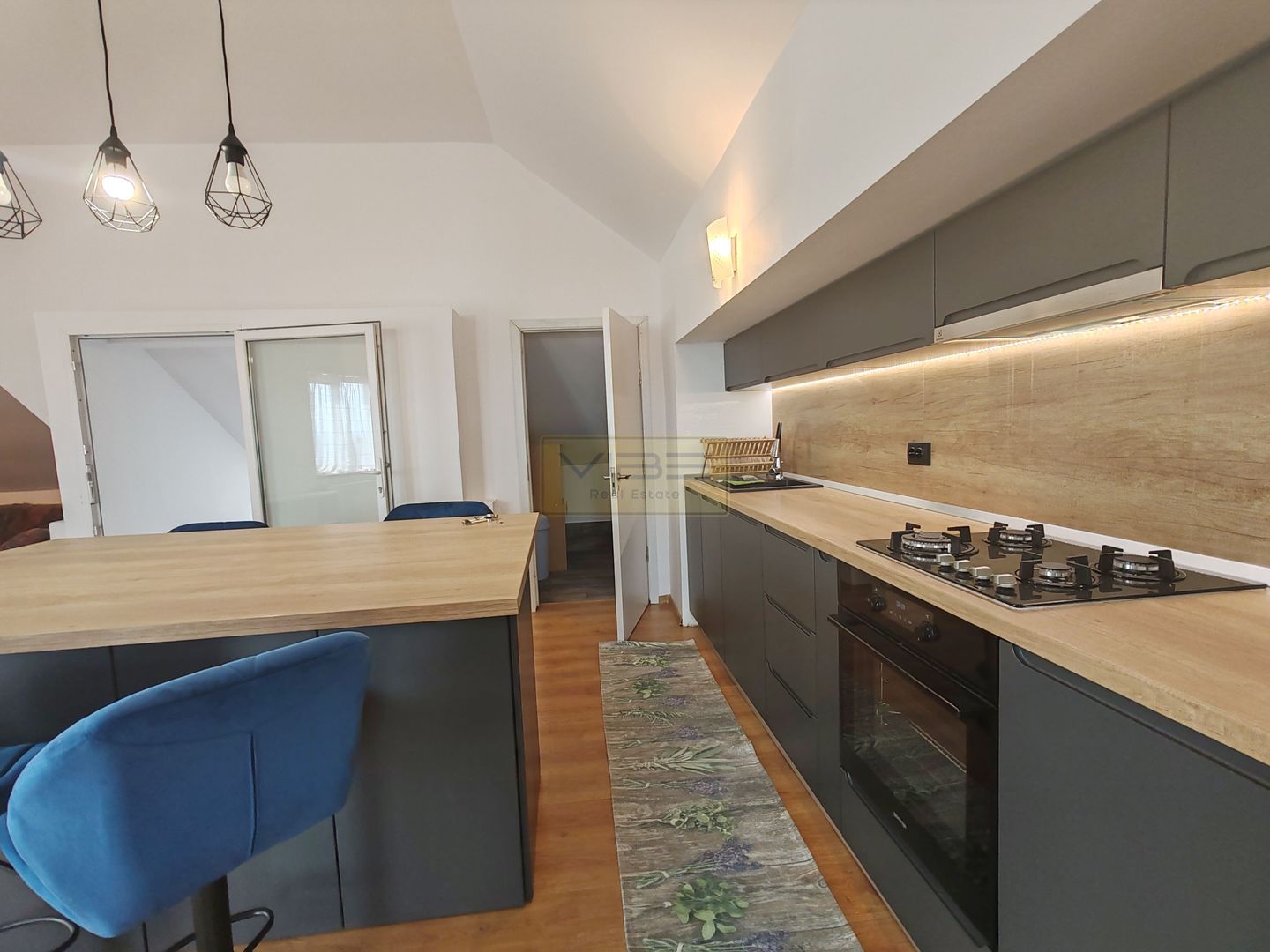 Apartament 5 camere la Vilă-Moara De Vânt! - Poză 7