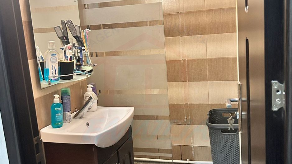 Apartament 2 camere decomandat, Parter, Micro 13, Galați - Poză 1