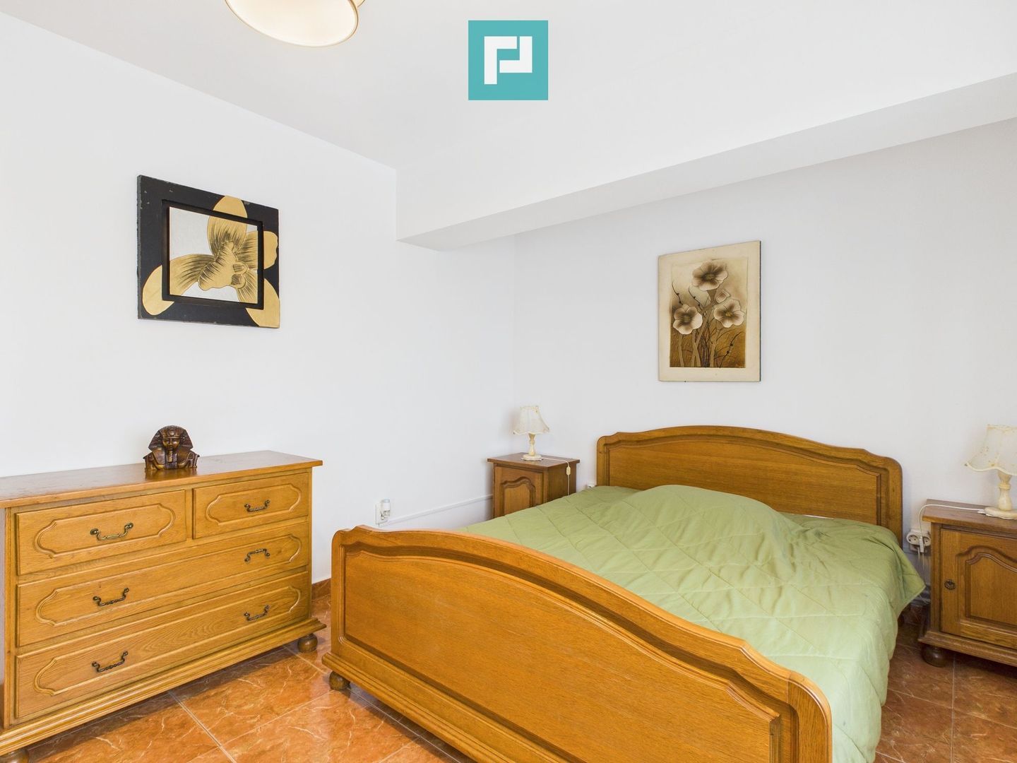 Apartament spațios, 3 camere ultracentral. - Poză 5